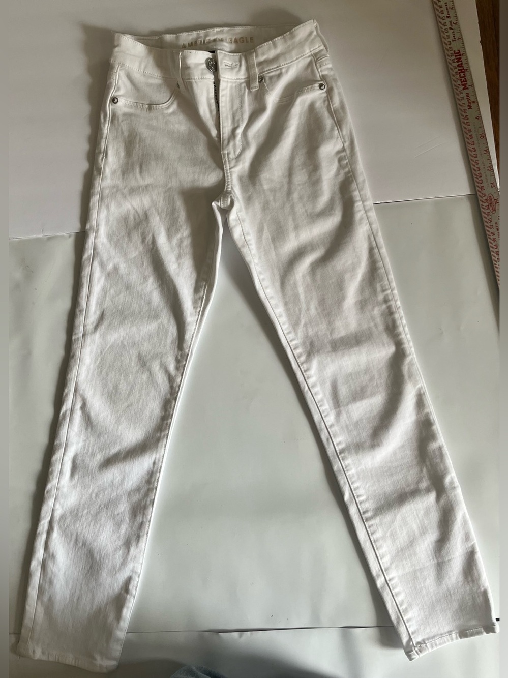 American Eagle White Skinny Jeans Size 0